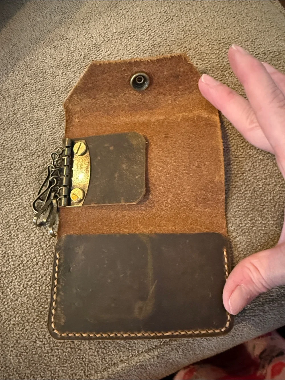 Vintage Leather Brown 6 Key Chain Holder Snap Pouch Tri- Fold Wallet (TD)